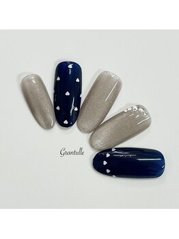 グランチュール(Grantulle)/ハートホロネイル