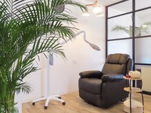 エクリュ(Ecru)/自慢の電動リクライニングソファ