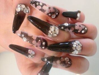 トランキル(Tranquille)/ブラックレース