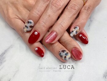 ネイルアトリエルカ(nail atelier LUCA)/W-963 大人可愛い白べっ甲ネイル