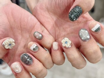 フィレシアートネイル(Pholeisi Art Nail)/