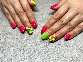 ネイルアンドアイラッシュ シヴァ(Siva)/