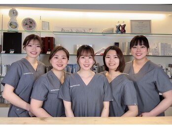 レディラック 大阪梅田本店(Lady Luck)