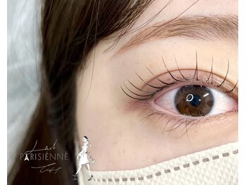 アイラッシュアンドネイル マークス 草加店(MAK's)/高技術でお客様の目元悩みを解決