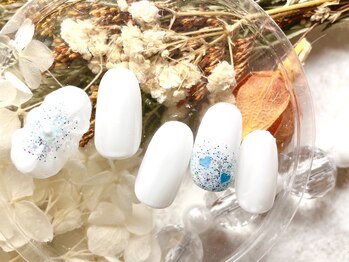 ジュアール(JuAR)/ぷっくりフラワーネイル