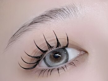 モアビーナス(MOA美enus)/上下まつ毛エクステ＆healthy