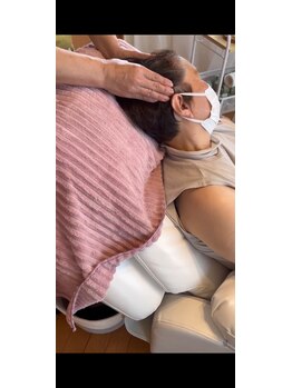 ハグハンド(Hug Hand)の写真/首肩の不調・眼精疲労・脳疲労をやさしくケア。心も身体も軽くなる癒しのアロマタイム
