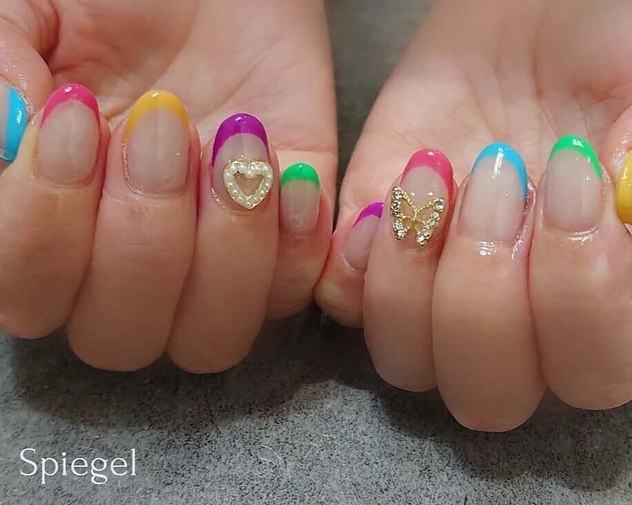 02))ネイルチップ ショートネイル フレンチガーリー 個性派ネイル カラフル 2026年秋トレンド】カラフルフレンチのネイルデザイン集｜人気順｜10