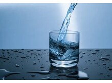 ルナスパ柏/施術前に水素水でリラックス