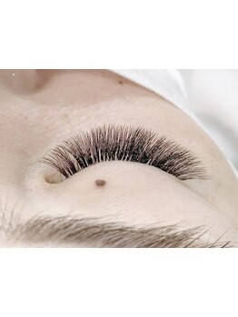 ボリュームのある目元にしたい