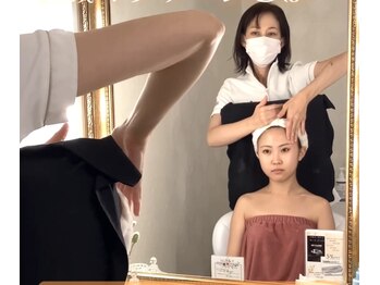 リコ(Rico)の写真/【Rico式小顔矯正＋造顔マッサージ】Rico独自の技術で、小顔と美肌を同時に実現★ヘッドスパも人気!!
