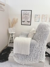 シス(SiS)/まつげ施術ルーム