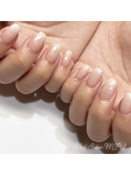 グラデーションネイル