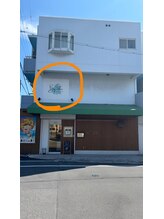 バイカラー(BY COLOR)/２階がお店になります★