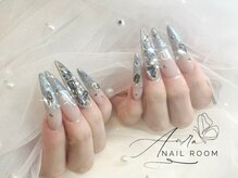 オウラネイルルーム(Aura nail room)の雰囲気（ワンホンネイル・ちゅるんちゅるんパーツもたくさん揃えてます♪）