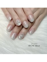 リッシュ ドゥ(RICHE deux)/ホワイトラメグラデ