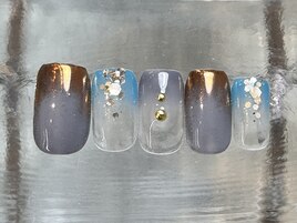 ブルーミラーニュアンス9000円