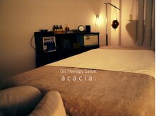 Oil Therapy Salon  acacia.