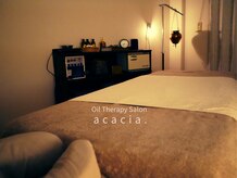 Oil Therapy Salon  acacia.