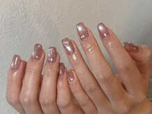 ミニュイ(nail minuit)