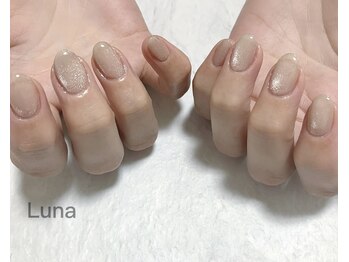 うる艶マグネットネイル