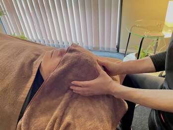 ラックボディ 博多駅南(Luck Body)の写真/【博多駅南】心と身体に深い癒しをお届け♪低価格×高技術のマッサージ★《全身もみほぐし60分¥3,600》