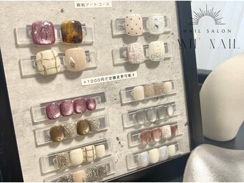 ミィミィ(mii' nail)の写真/【カラー・デザイン豊富に取り揃えあり♪】フット定額コース☆持ち込みデザインもOK!!試し塗も可能です◎