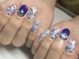 バタフライネイル