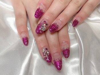 カットアンドスタイル クラウン(Cut & Style Clown)/ジェルやり放題 ［横浜/横浜駅］