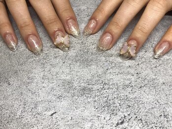 モレリア(morelia)/蝶々ネイル