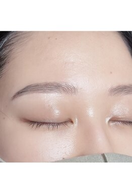 プルティティア(Pultitia)/アイブロウWAX