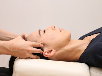 パウワウ エソラ池袋店(POWWOW)の写真/眼精疲労や食いしばり癖にも◎絶妙な手技のヘッドスパでほぐれる休息を。視界クリア、頭も軽やかに♪