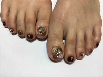ラウト デコレーションアンドネイルサロン(Lauto Decoration&Nail Salon)/ブラウンフットネイル