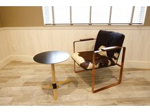 プラス(APLUS)/待合室