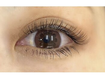 アイラッシュサロンティアラ/フラットラッシュ120本