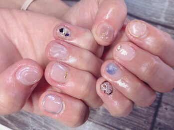 ピピランチェ(PIPIRANCHE)/個性派シンプルネイル