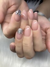 サフィールネイルサフィールネイル(Saphir nail)/ストレートフレンチネイル