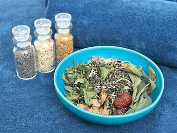 ウェルネスラウンジナギ(Wellness Lounge NAGI)/厳選国産ハーブ類で身体に喜びを