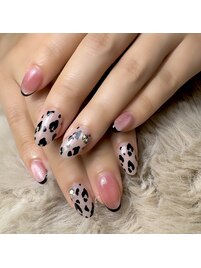 leopard nail
