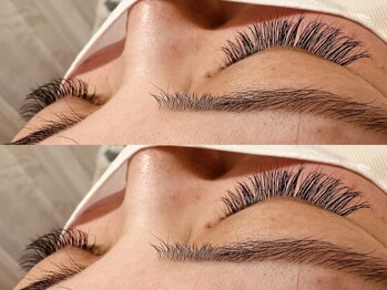 ミント(Mint)の写真/<ナチュラルなのにボリューム感UP★〉モチ抜群♪ふんわり軽いまつエクでパッチリ目ヂカラUP◎