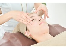 ウンジョルノ フェリーチェ 表参道店/目をよく使う、考え事をする方