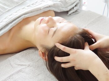 パシュート(pursuit)の写真/元美容師による頭のツボ押しマッサージ★頭皮のコリをほぐすことで血行促進・代謝アップ・髪のお悩みにも◎