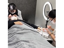 ラ ルミエール 緑店(la lumiere)の雰囲気(アイ&ネイル同時施術♪ハンドとフットのトリプル施術も可能◎)