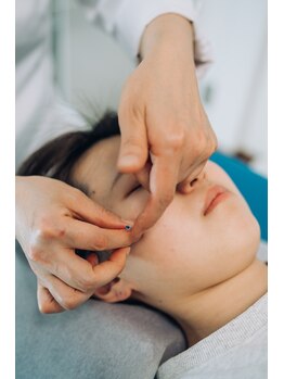 大田鍼灸/内出血しない美容鍼