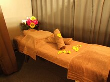 からだリフレッシュ工房 銀座店/ベッドは4台。