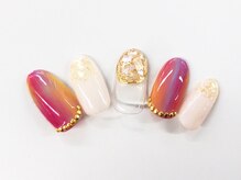 レイネイル レイアイ イオンナゴヤドーム前店/グラデーション×シェルNAIL
