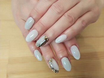 アンフィトリーテー/新規ハンドアート2本4500円