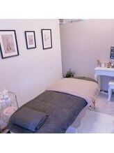 シス(SiS)/フェイシャル施術ルーム