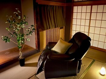 アーティ(aaty)/ドライヘッドスパ/マッサージ