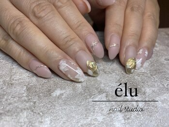 エル(elu)/パラジェル　花びらネイル